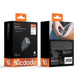 Mcdodo Mini GaN 67W бързо зарядно с 2x USB-C и USB-A - черен